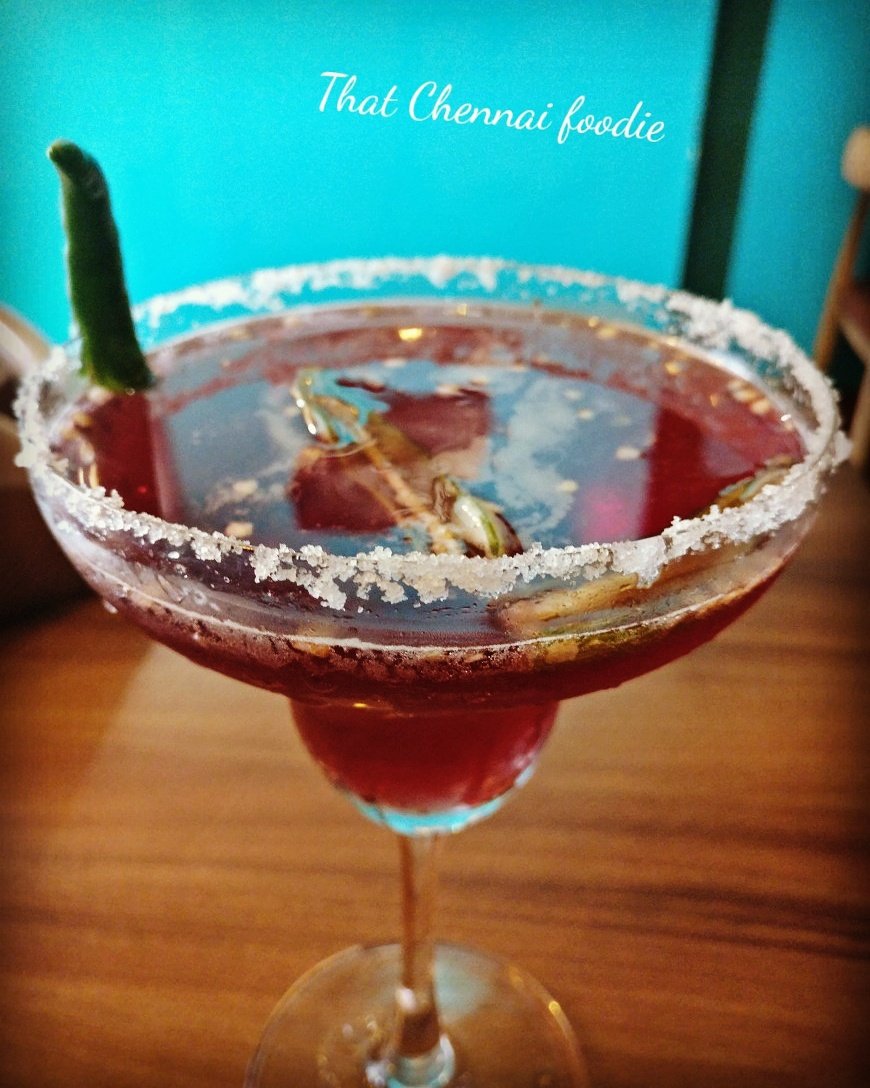 chennaifoodie16's tweet photo. Highmix spice -A combination of cranberry juice,green chilli and salt! A must try! 💙🌶️ #mocktail #highmix #spice #foodie #chennaifoodie #chennaiblogger #foodblogger #chilli #nungambakkam #chetpet https://t.co/51h4Ax9mE3