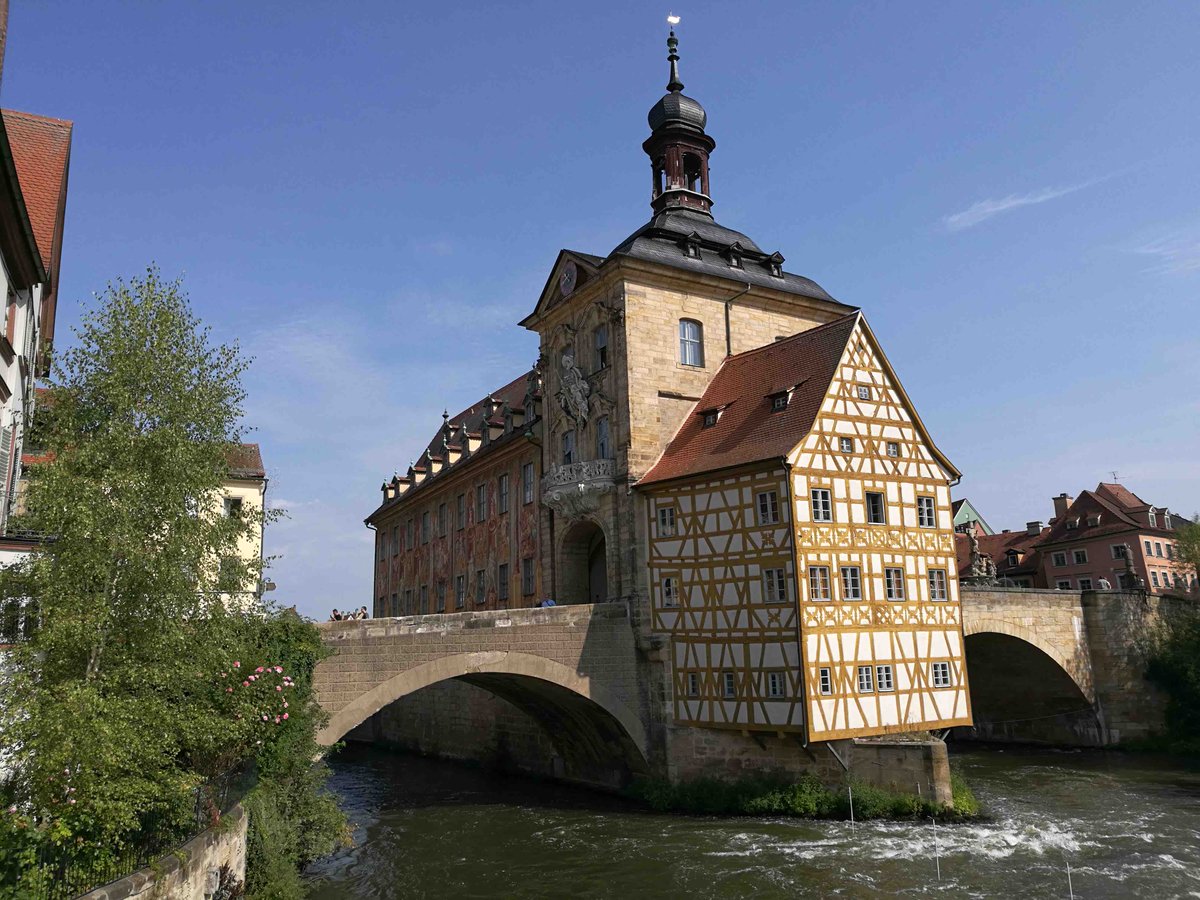CiSonoStato's tweet photo. Online questo nuovo diario che ci descrive un fantastico giro di cittadine nella Baviera del nord>>> https://t.co/yOzot3hnTY

#cisonostato #germania #baviera #bavieradelnord #Ratisbona #Bamberga #Wurzburg #Norimberga #visitdeutchland #visitgermany https://t.co/8xDwZKvAad