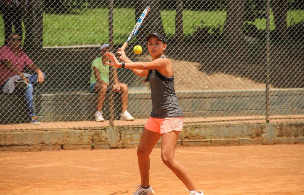 lattenis's tweet photo. Sofia Rojas, Laura Franco, Belisa Villa y Matias Hoyos, los antioqueños que jugarán esta semana el #Cosat #Grado4 #Bucaramanga #TalentoLattenis @fedecoltenis https://t.co/3lkEft05ws