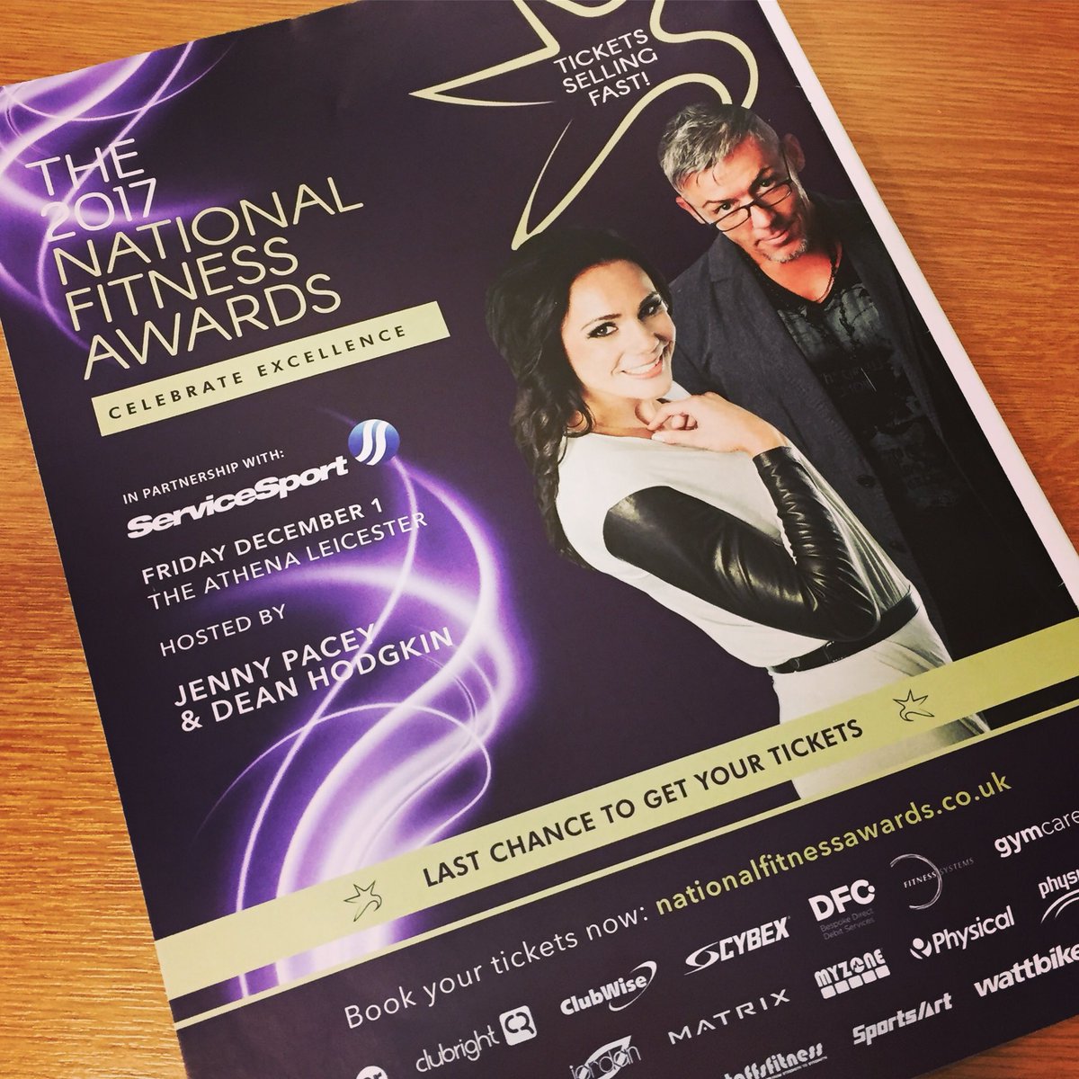 FoxhillsSurrey's tweet photo. Just 11 days to go until the @FitnessAwards at @AthenaLeicester ⏰ good luck all #nfa2017 🙌🏼😄🏆 https://t.co/LgMFA1Rx40