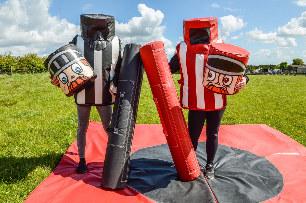 Reckon you could hold yasel in a Kebab Shop Duel and topple ya mate? Compete with pals in a challenge to see who can knock whos block off!

thegeordiegames.co.uk/games/