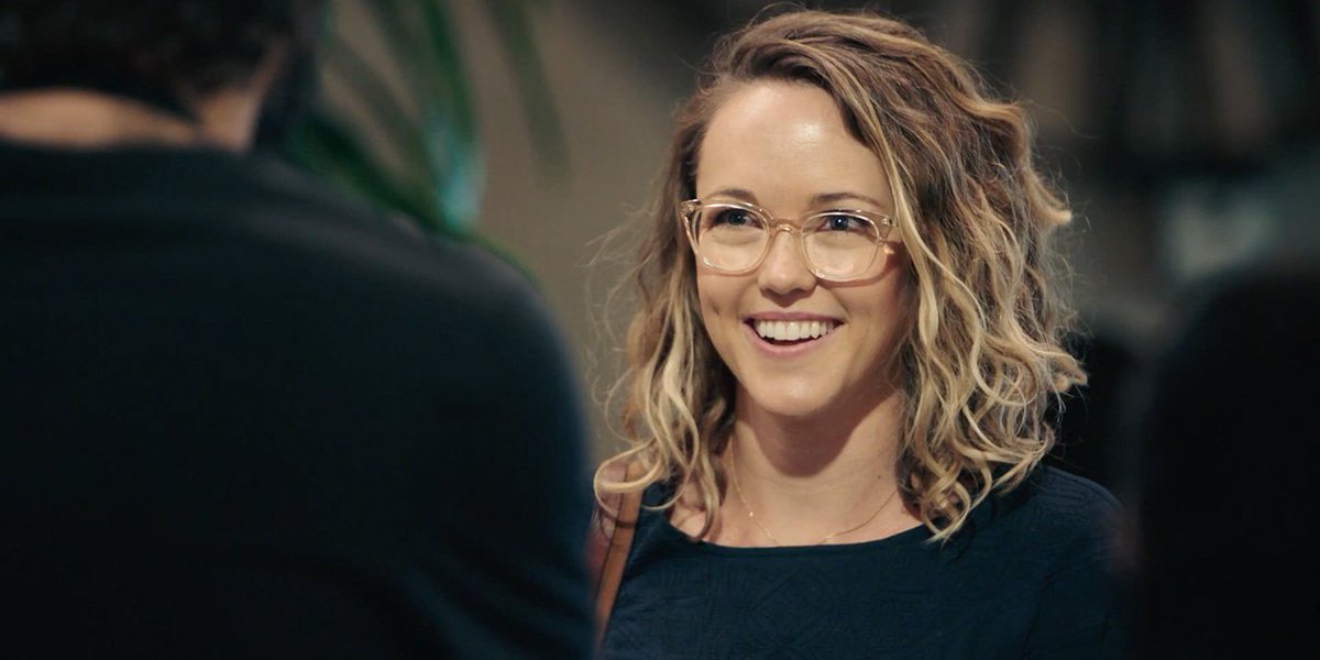 Adweek's tweet image. .@Porsche surprised coffee drinkers at a cafe with something to really wake them up: adweek.it/2hFdz76