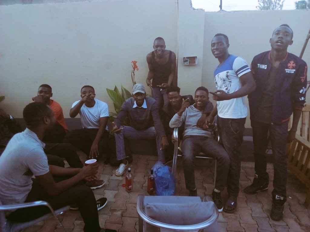 unearthly_geezy's tweet photo. #SquadMade #blackfridayfeeling #AwkwardBirday https://t.co/OnIhHMva5O