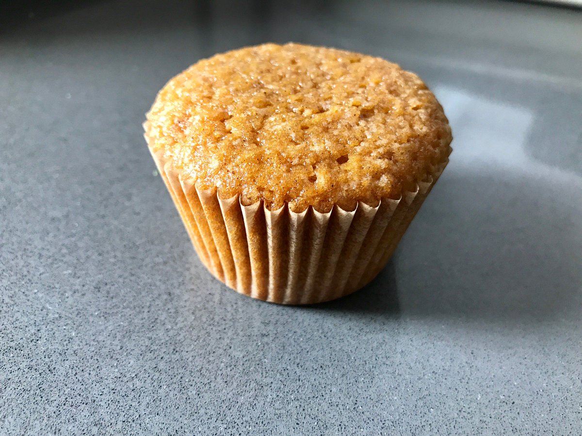 smart_mommy's tweet photo. @newbarn_co organic almond milk delicious in homemade pumpkin muffins - thx to @MomsMeet for providing #sponsored #organic #homemade #dessert #baking #food #organicfood #momsmeet #NBFam #newbarn https://t.co/XOt0t4hLaq