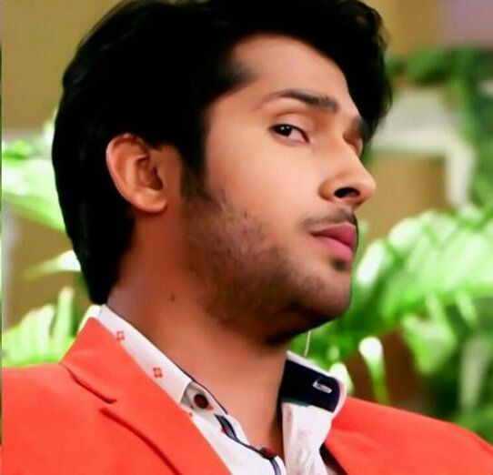Team_Namish's tweet photo. I vote #NamishTaneja for  #AsjadNazirSexyList2017 #FanPower @asjadnazir https://t.co/DDDKfg3UdD