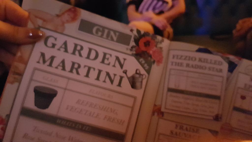 estergintester's tweet photo. @OrangeRooms. Oh yes please. Gr8 night out on Satuday #allthecocktails. Friendly bartenders that were mix to the max 😉 https://t.co/UEVwDNt4TM