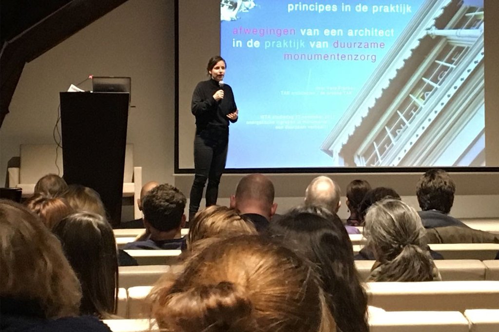 Vrijdag een heel leerzame dag gehad: studiedag WTA NL-Vlaanderen in Antwerpen over energetische ingrepen in monumenten. Met mooi verhaal van onze collega <a href="/VeraFranken/">Vera Franken</a> over Afwegingen van een architect in de praktijk van duurzame monumentenzorg.
takarchitecten.nl/nieuws/d439d82…