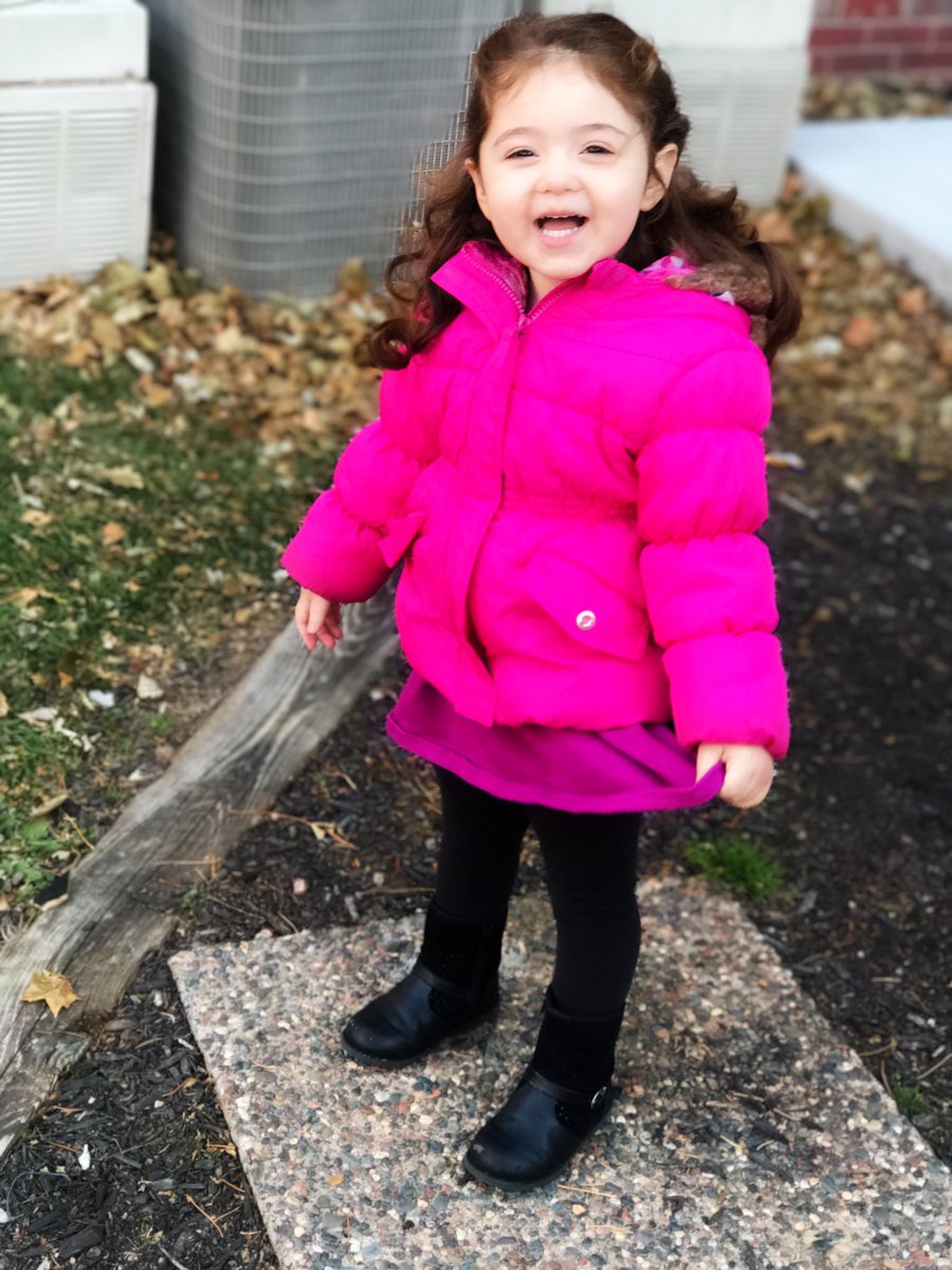 KatherineRR29's tweet photo. #Iphone #IphoneCameraRocks #Katherine #Toddler https://t.co/iiIxFvjd5O