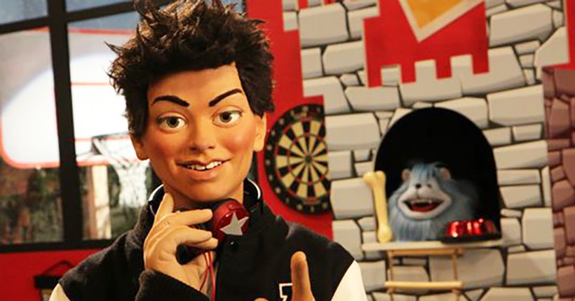 KonbiniFr's tweet photo. Définition de l’enfer : la première marionnette des nouveaux Minikeums s’inspire de Kev Adams https://t.co/9q8WhBj3LO https://t.co/nZKDSvYxzc