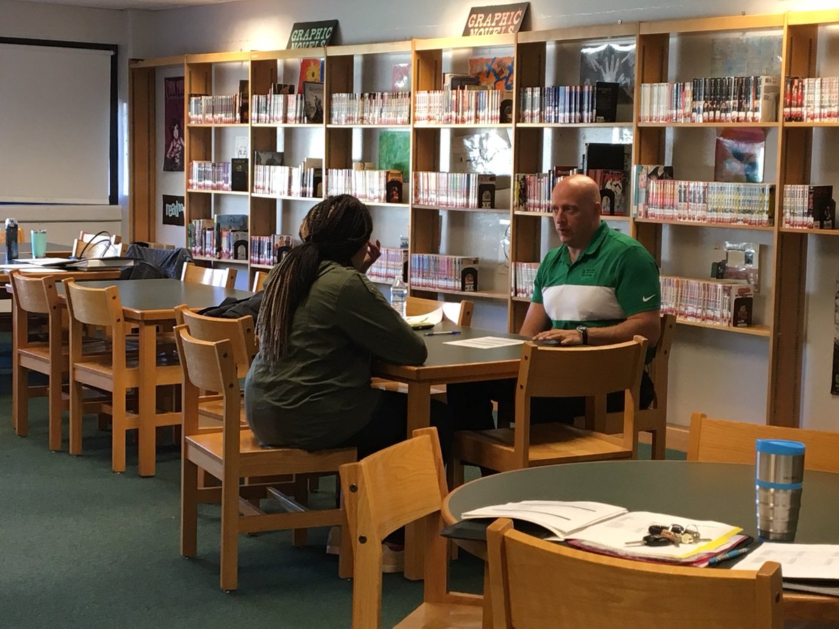 BrittanyHill84's tweet photo. #WeAreJcps #MyFutureStory Western HS students engaged in Interviews for Success @WHSEarlyCollege https://t.co/UItwBFiPft