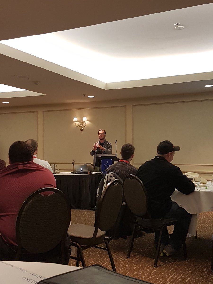 OYFF2022's tweet photo. Onto @Dustyzam from EZGrow https://t.co/bD2QwbtTqR