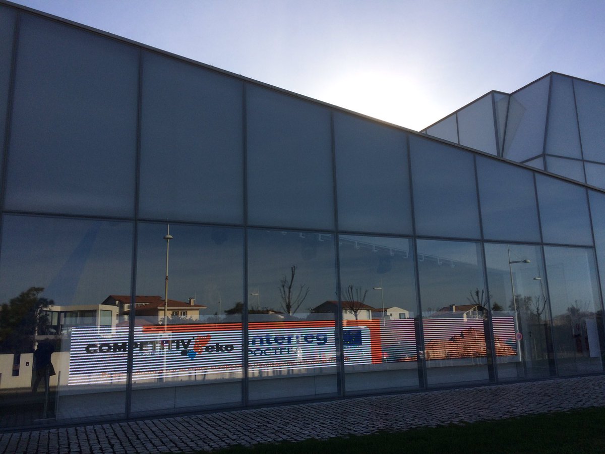 BIHARTEAN's tweet photo. #competitiveko Preparando vuestra acogida de mañana en la #CiteOcean Biarritz para el Foro de mitad de programa, presentación de herramientas, flujos económicos transfronterizos, buenas prácticas @CCIBayonnePB @CamaraGipuzkoa @Sodenavarra @orkestra @CTPPOCTEFA https://t.co/wENhuQDJLB