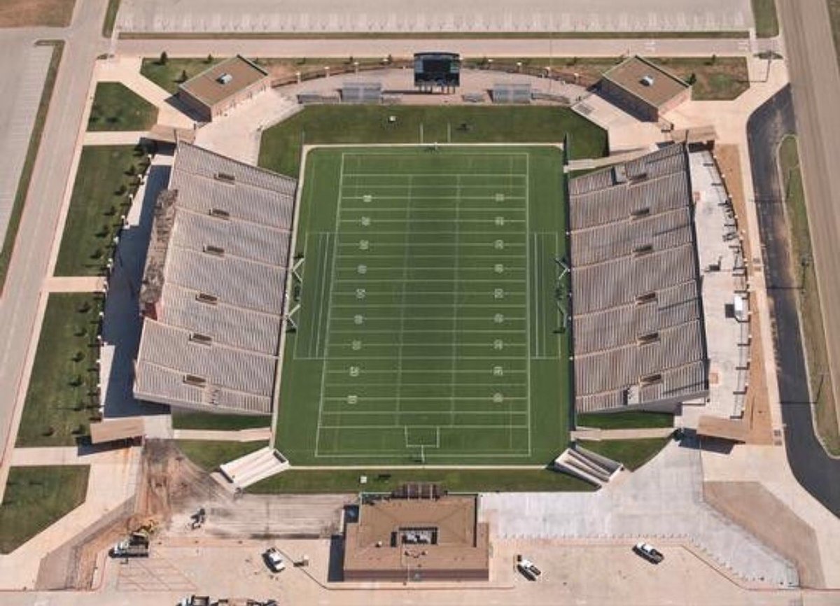 Stacey Martin tweet media