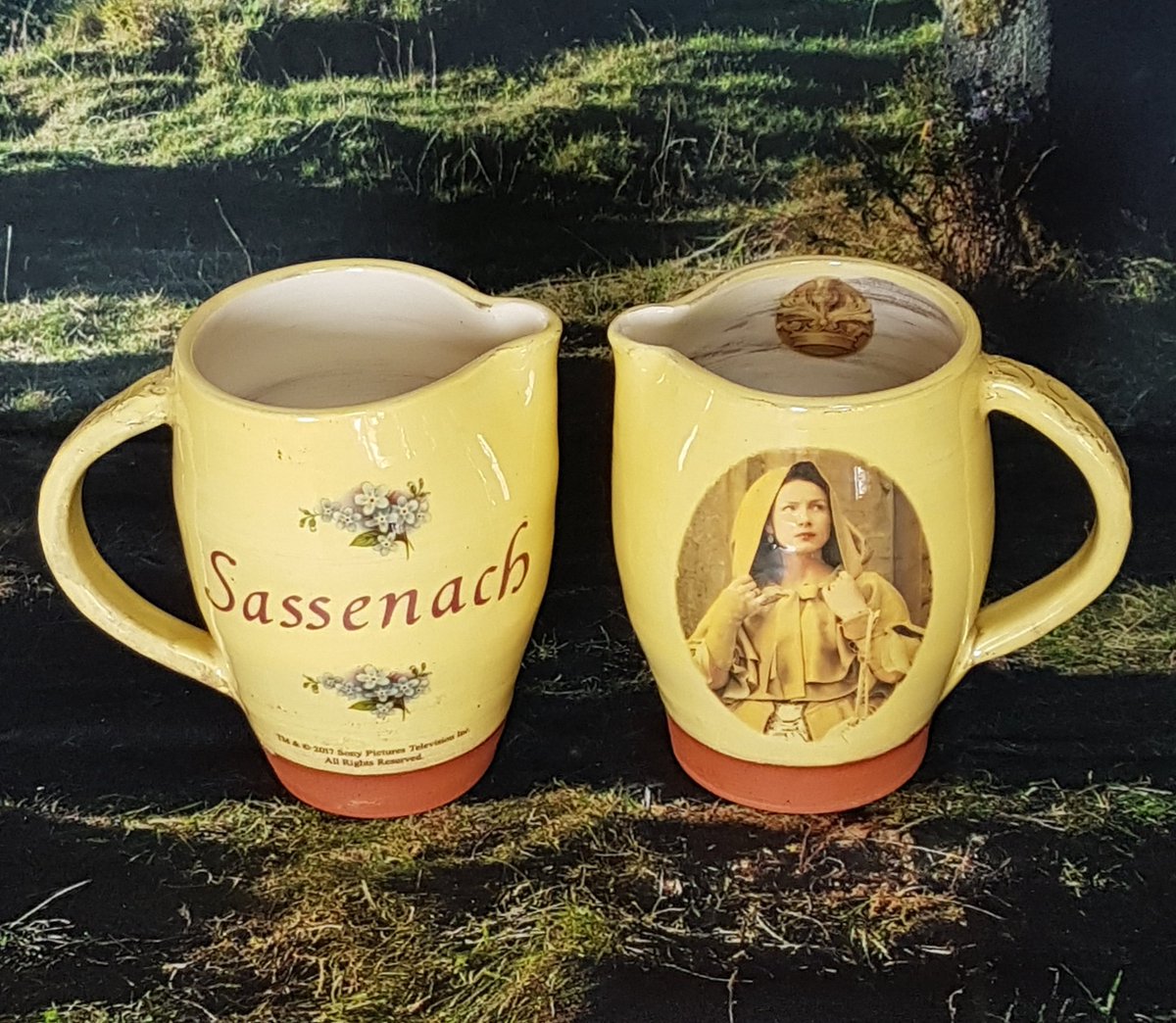 jbceramics's tweet photo. WINNER of the #Outlander #Sassenach jug will be announced today! #ClaireFraser #LicensedMerch #limitededition #Strongwoman #handmadeย @Outlander_STARZ @caitrionambalfe https://t.co/QAt1iqbjbN https://t.co/JTFmuRcLIm