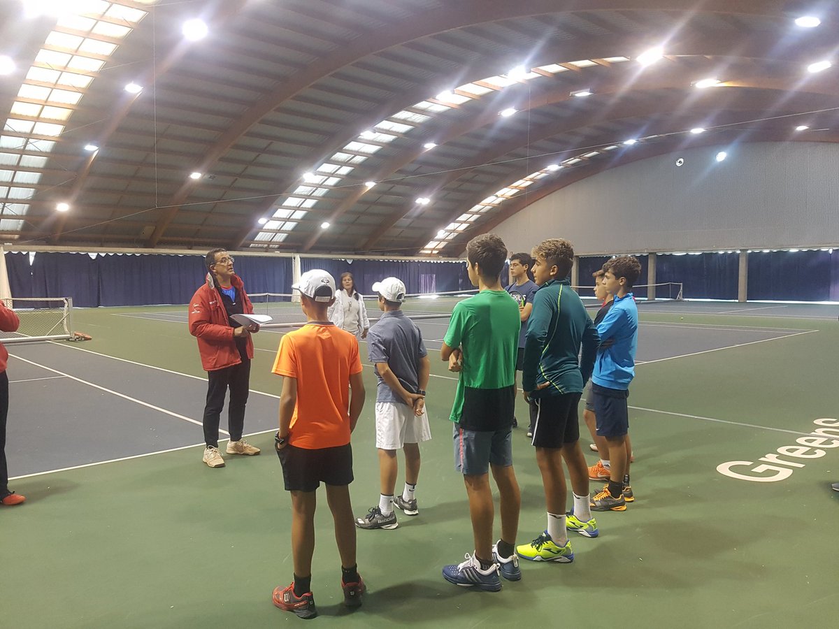 tm_USA's tweet photo. En@CARSantCugat con nuestro jugador Alex Padro del @CTBarcino 
Concentración Sub14 para 2018
#ItIsAllAboutTennis https://t.co/dhjQJj3A0E