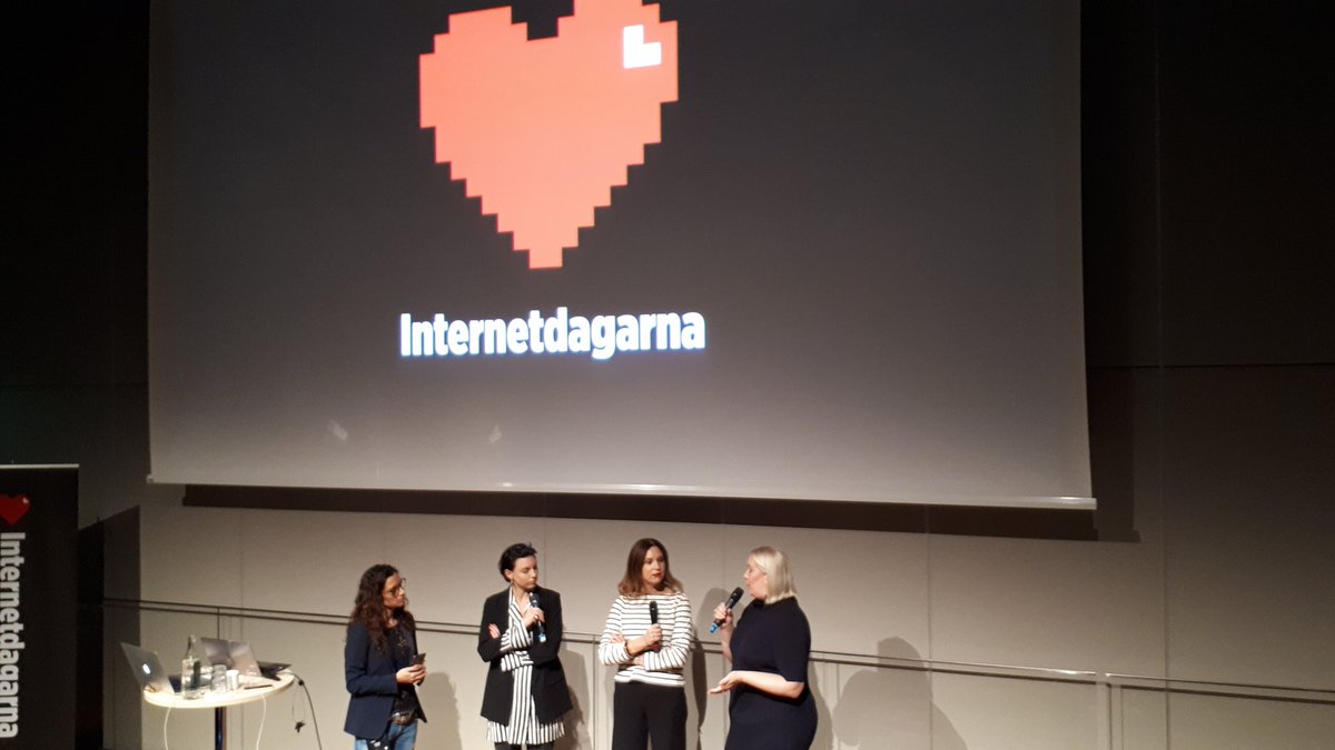 jenlindblad's tweet photo. @mycketmira @ninastarco &amp; Liza Mellwing @TeamSearchmint: in working w/ influencers, don't underestimate preparing for trolls &amp; the fact that women get hate on the internet. #ind17some #ind17 https://t.co/HdtV7w6SqS