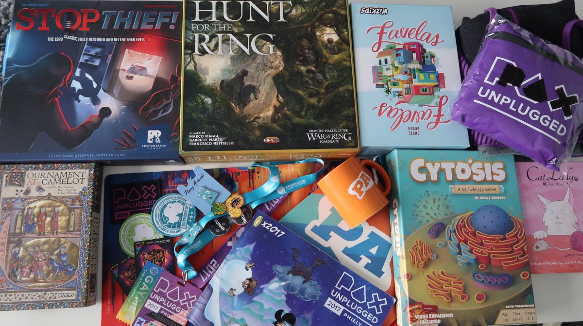 QuicheGames's tweet photo. Pic of my #PAXUnpluged haul! I need time to play them now 😏 https://t.co/if7HbWUIM3