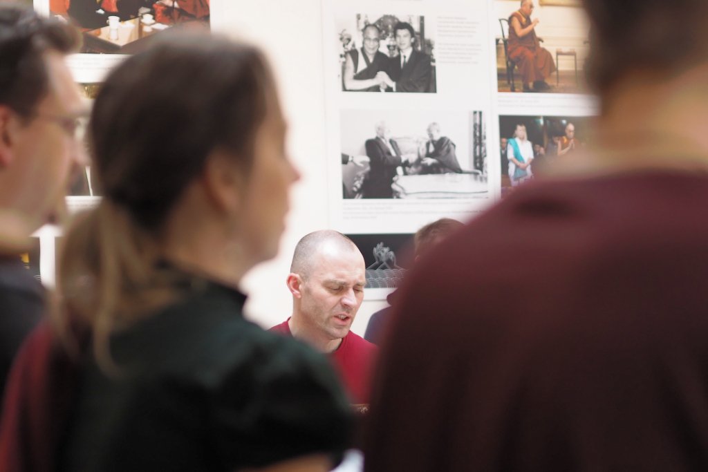 TibetOpenHouse's tweet photo. Tulku Dakpa Rinpočhe o víkendu v @TibetOpenHouse předával Končhok Čhindu 🙏 velice hluboký a obšírný cyklus učení. https://t.co/YVCLD60l1G