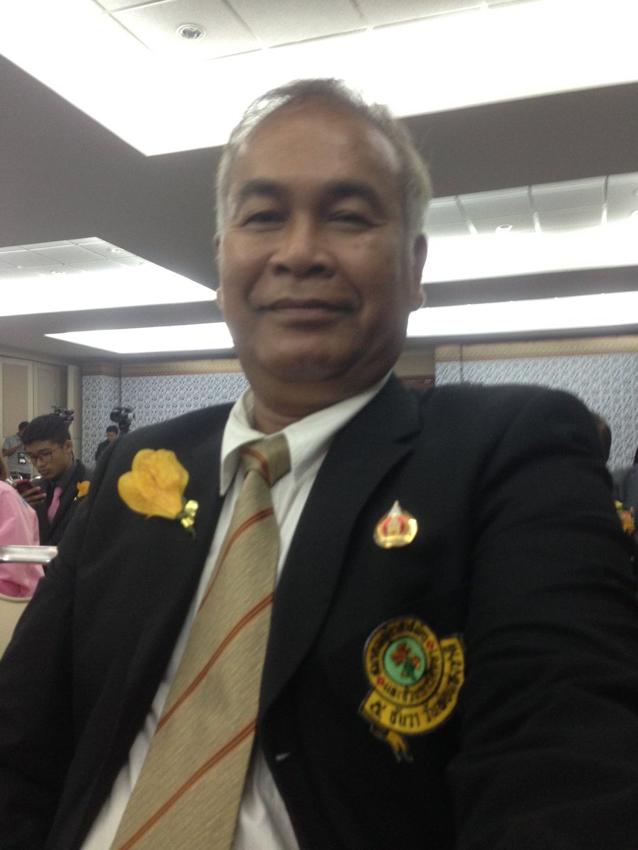 gmpaidi's tweet photo. เป็นการเป็นงาน https://t.co/m0oP6D2vRm