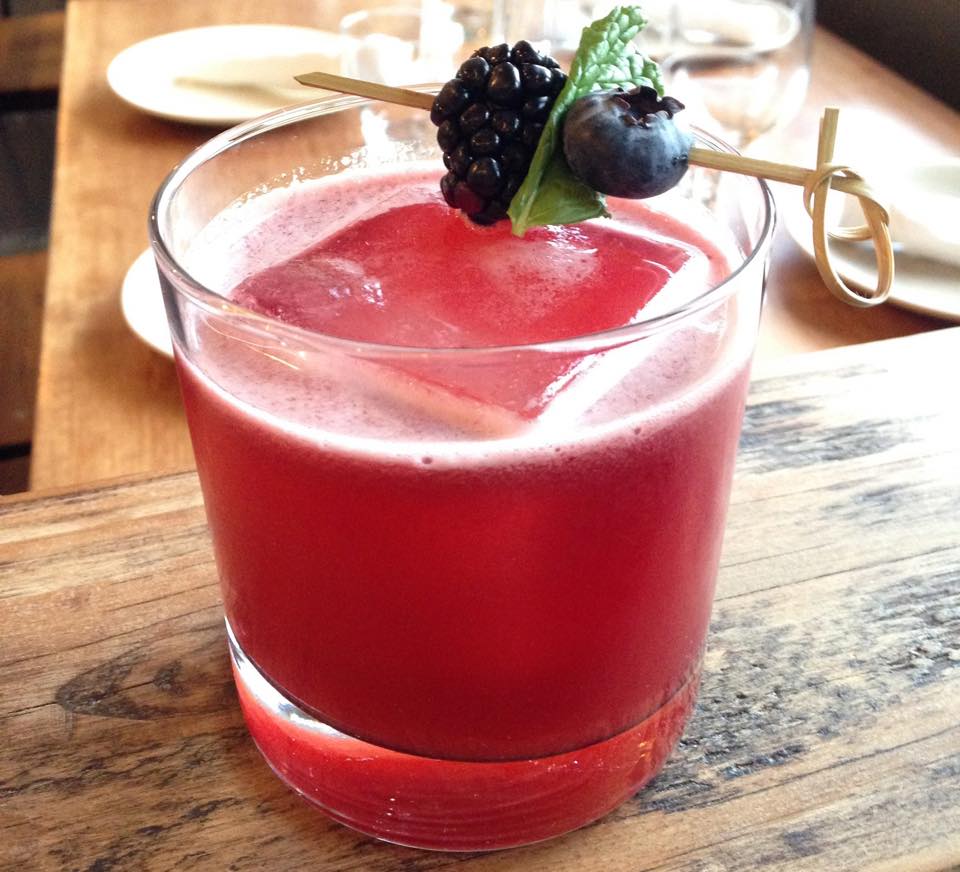 Don't forget about our all night happy hour tonight starting at 4:30 at all Calandra's locations! Check here for details: calandras.net #MondayMotivation #Monday #drinks #cheers