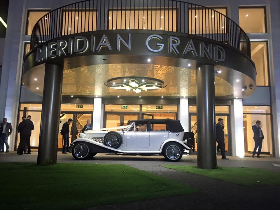 atbeauford's tweet photo. Fantastic wedding at Meridian Grand in #London. 💍💕💐 https://t.co/tY7Xx3O8P5