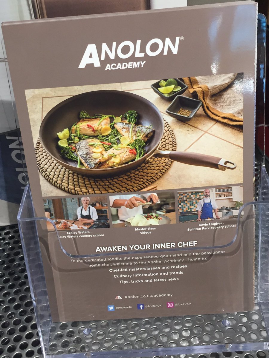 Gill Hoyle tweet media