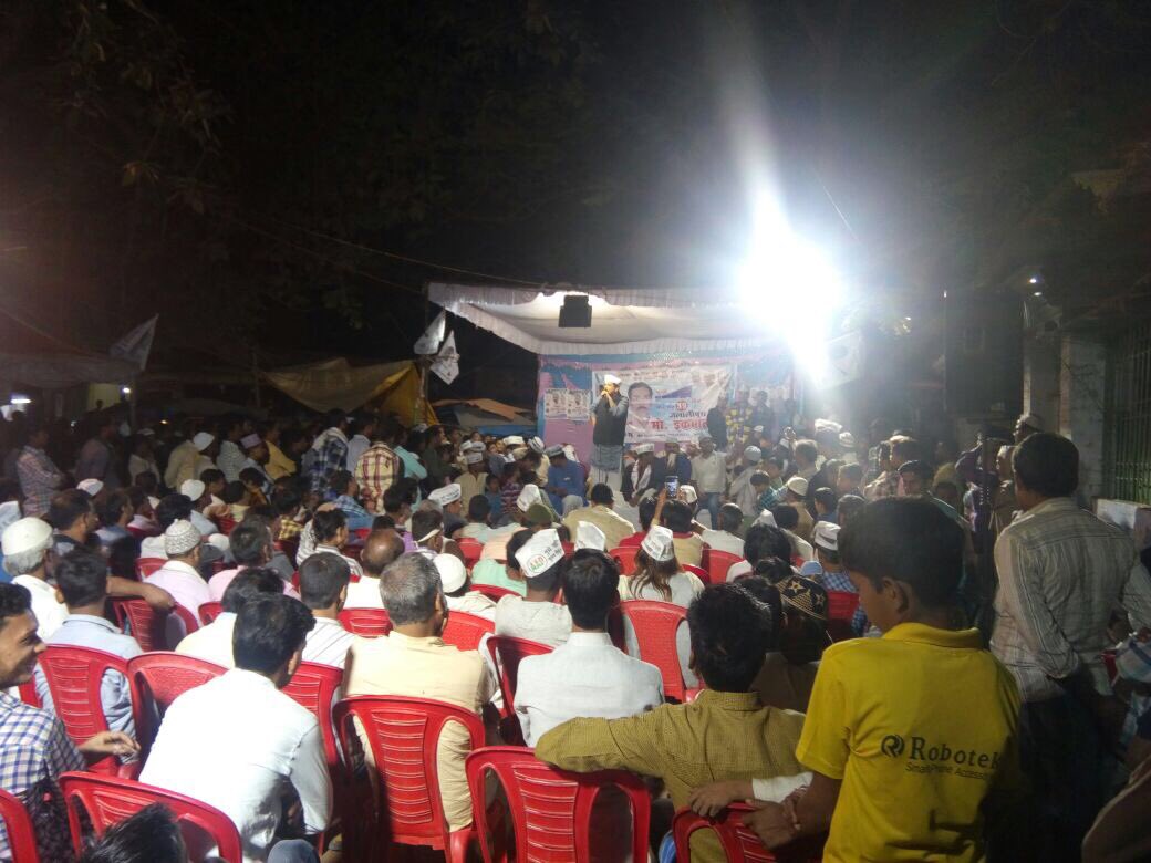 SanjayAzadSln's tweet photo. वाराणसी की जनसभा में उमड़ा जनसैलाब https://t.co/RZ7FOC6ISp