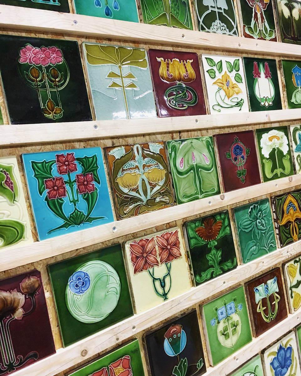 millwardsLtd's tweet photo. Lots of items heading out to new homes after the weekend- including some of our art nouveau tiles dating back to 1900! https://t.co/6RqpjFlZt2
#hereford #millwards #antiques #millwardsantiques #herefordshire #design #art #Nouveau #tiles #interior #tiledecor #decor #interiordesign https://t.co/Q52fQG7C8x