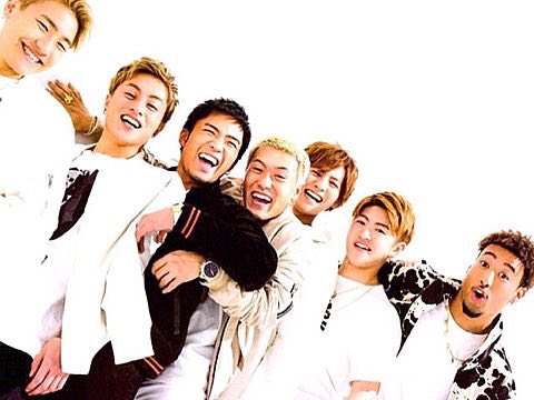 yakamashimi's tweet photo. GENEにしかない魅力
ﾒﾝﾊﾞｰ、ﾌｧﾝを想う気持ち、言いたい事を真っ直ぐ伝えられる強さ、優しさ、夢を追いかける強い意志
それさえあればどこまででも大きく、強く...

夢を叶えていく貴方達の背中が愛しくてたまりません

これからも永遠に...

#GENERATIONS5周年祭 #GENERATIONS_5thAnniversary https://t.co/52S1nRhEP8