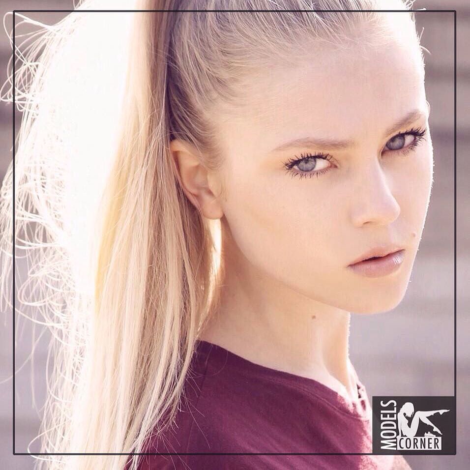 Happy birthday to our friend Tats! We wish her a beautiful day!
.
.
.
#modelscorner #modelscornermilan ift.tt/2jIxK8t