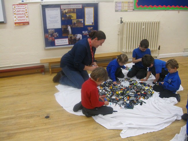 Barkway_First's tweet photo. Lego club in full swing this afternoon https://t.co/mvUB6GanXo
