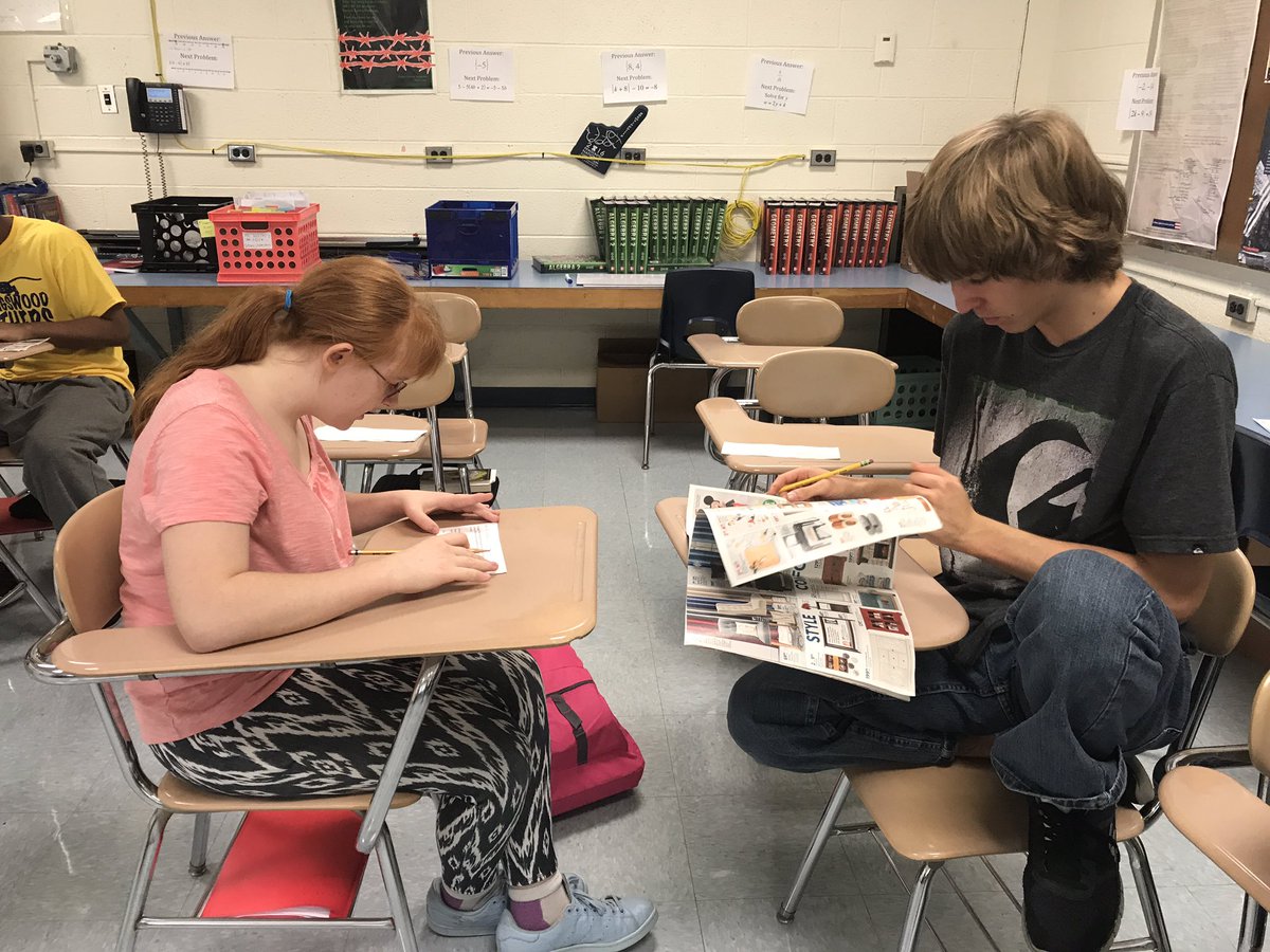 ewallerchs's tweet photo. Ss planned a thanksgiving dinner and learned to appreciate and say thank you to whoever is making it! #lifeskillsmath #collsedu #circularsarehard https://t.co/CsNEcjyF25
