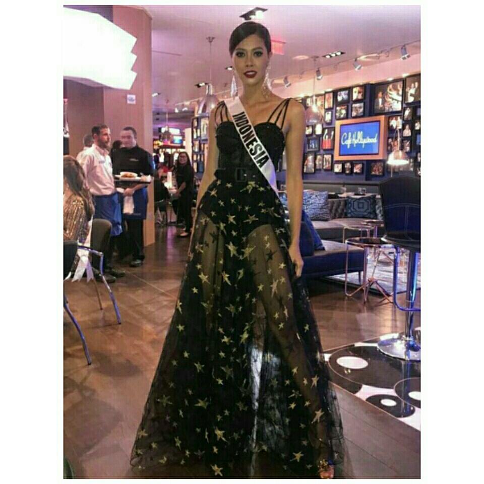 PegentR's tweet photo. Glamour's miss universe indonesia 👑🇮🇩 #MissUniverse #Indonesia https://t.co/ZA548Emj95