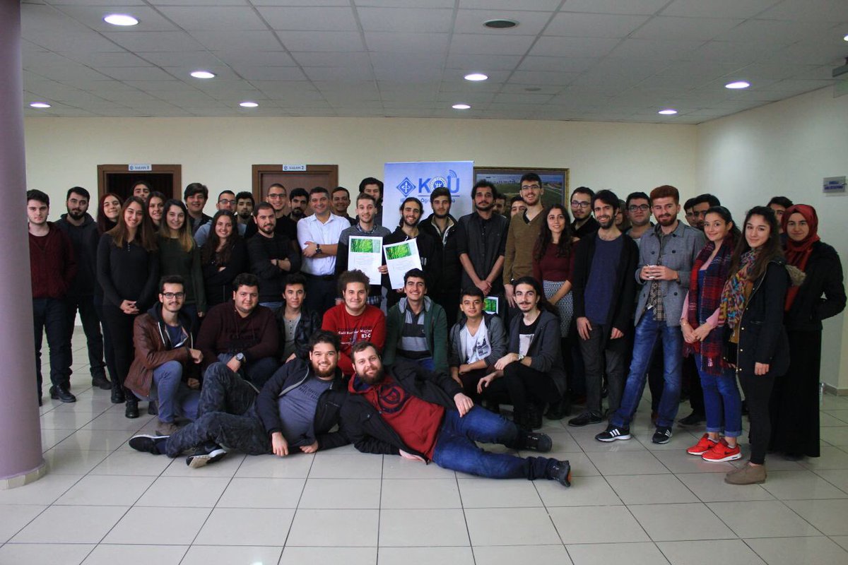 omer_colakoglu's tweet photo. Kocaeli üniversitesi hatırası. Kimisinin bir dikili ağacı yokken sayenizde bizim 3 tane oldu 😀 Güzel ağırlandık herşey. için teşekkürler. @cezerisga @kayhanyeter @bilalsamioguz
#F5DAYS https://t.co/qdXzhmEIMV