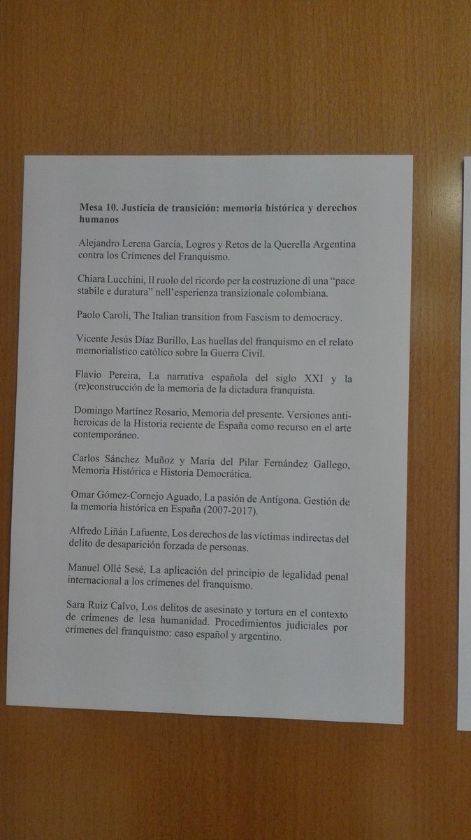 Asistiendo a @franquismoadeb 
Muy interesante la Mesa10 en la que los propios estudiantes plantean sus investigaciones. #DDHH #MemoriaHistorica #franquismoadebate