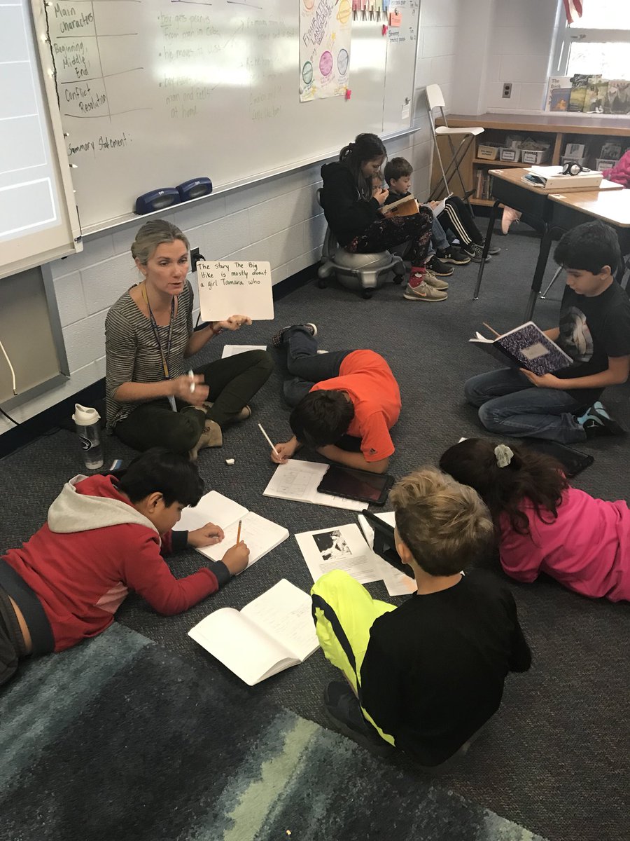 CIS_Shocknesse's tweet photo. Ms. Marcelin’s class is MOSTLY reading stories, identifying he important parts, and writing summary statements #MainIdea #SummaryStatements https://t.co/Argoe7lJRO