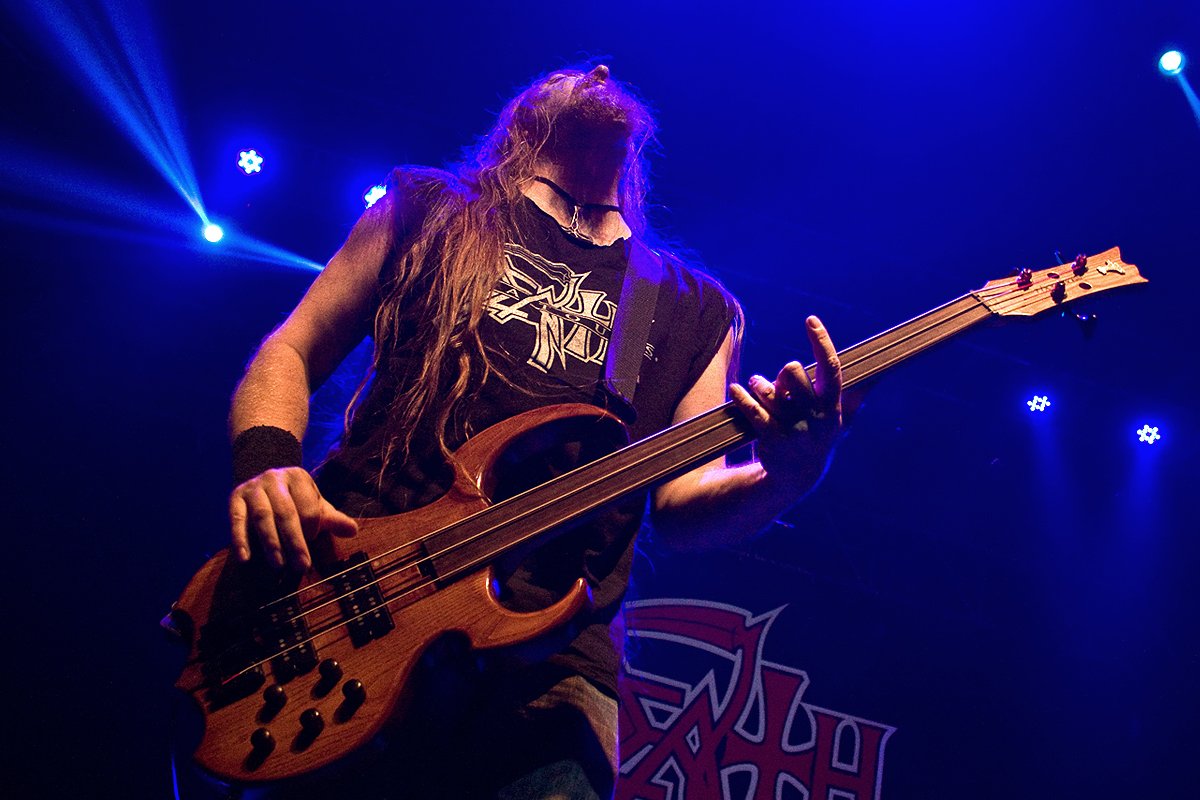 DogsnPigs's tweet photo. 7 November #HappyBirthday #SteveDiGiorgio #Death #Testament​ @testament https://t.co/3Inp9wuTWr