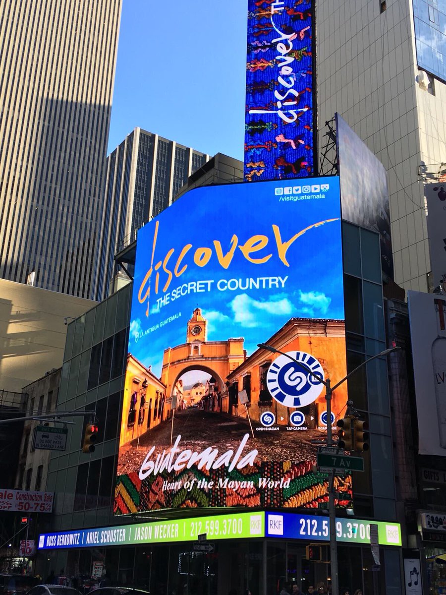 DiariodeCA's tweet photo. .@MinexGt: Guatemala se promociona como un destino turístico a través de publicidad en Times Square, Nueva York. #VisitGuatemala🇬🇹 - @InguatPrensa https://t.co/ksNRSiwAY1