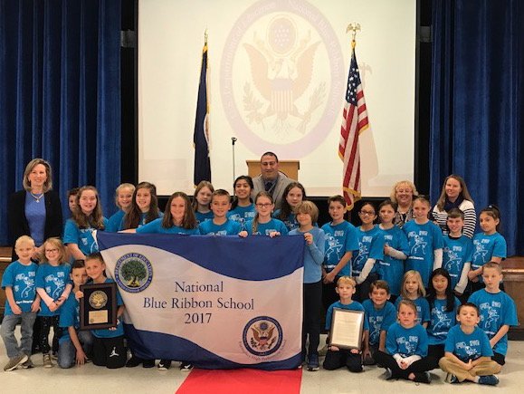 RepComstock's tweet photo. Congrats to Emerick Elementary School in Purcellville for being named a National Blue Ribbon School by the U.S. Department of Education.  Principal Dawn Haddock, Assistant Principal David Cramer and their team of teachers and staff have fostered a center of excellence of learning https://t.co/69i0V2dHGn