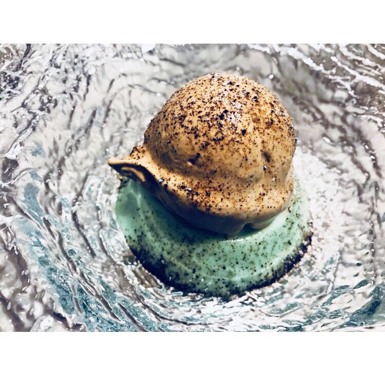 SCompagnia's tweet photo. #pannacottaallamenta #gelatoallaliquirizia #homemade #solocosebuone #ognitantolavoro #avolteritornano #sconosciutacompagnia #machebonta https://t.co/dJI6dF4mUW