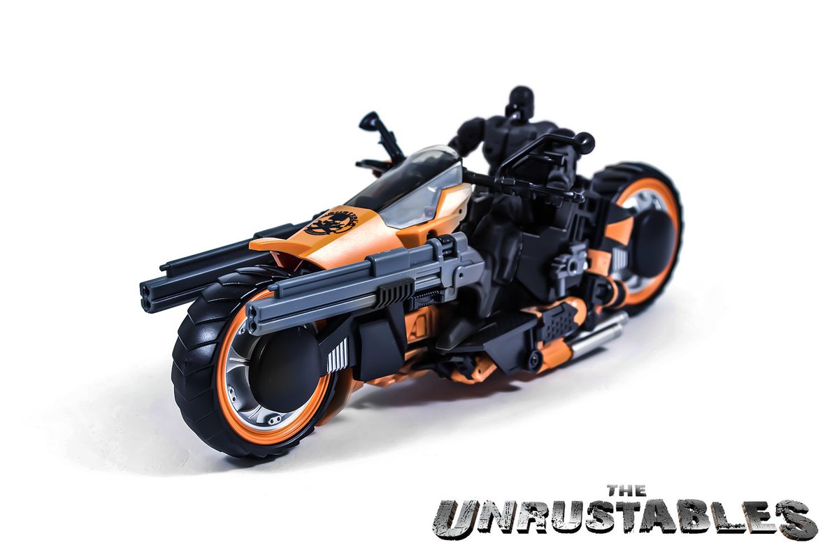 TheUnrustables's tweet photo. Photos by the amazing Maz @TFSquareOne
#beabastard #Burley #TheUnrustables #UnrustableBastards #thirdparty #transformers #originalproduct https://t.co/07RtGt3CBY