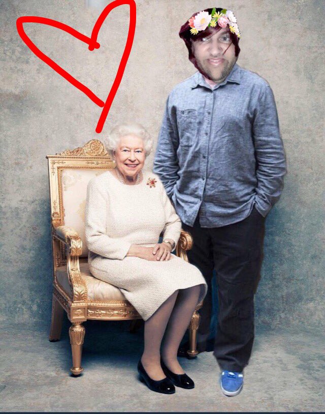 Fat_Bev's tweet image. Soz not bin on line bin gerrin me MBE Xox @QldPolice