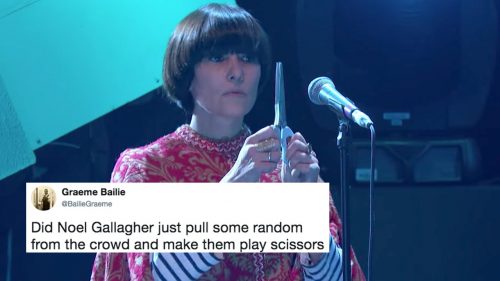 Charlotte Marionneau (le volume courbe​) au cœur de la mystérieuse affaire des ciseaux de <a href="/NoelGallagher/">Noel Gallagher</a>​... sunburnsout.com/charlotte-mari… <a href="/levolumecourbe/">le volume courbe</a>