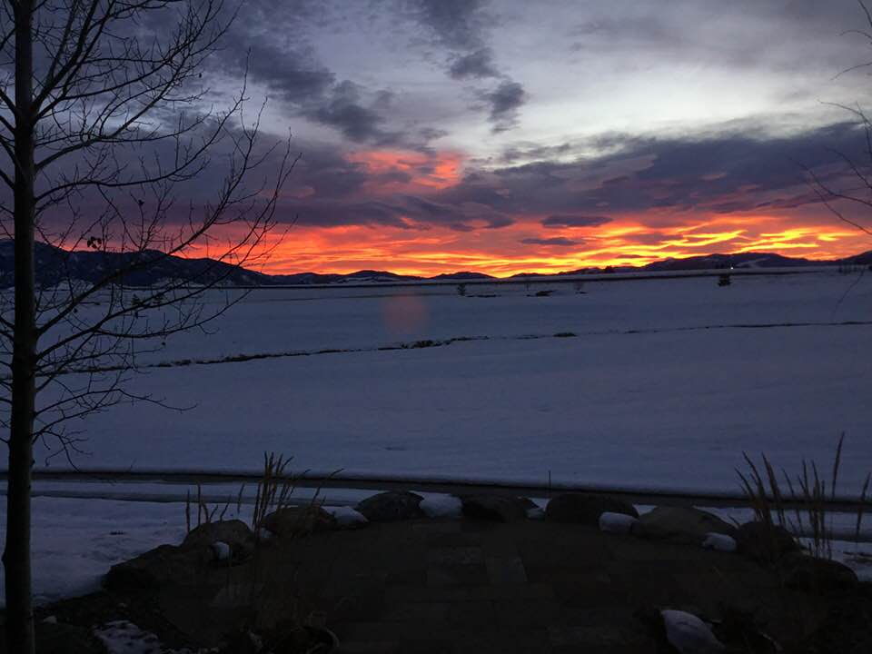 These Black Bull sunrises never get old (Photo courtesy of Dawn Collins). #blackbull #blackbullgolf #golf #sunrise #Bozeman #Montana #bigskycountry #bridgermountains