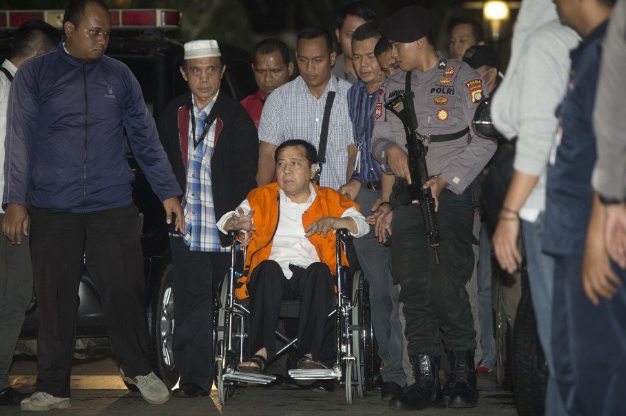 thejakartaglobe's tweet photo. Golkar to Find New Chairman to Replace Disgraced Setya Novanto https://t.co/2fXyQChzwj https://t.co/Z1d3IdvgzW