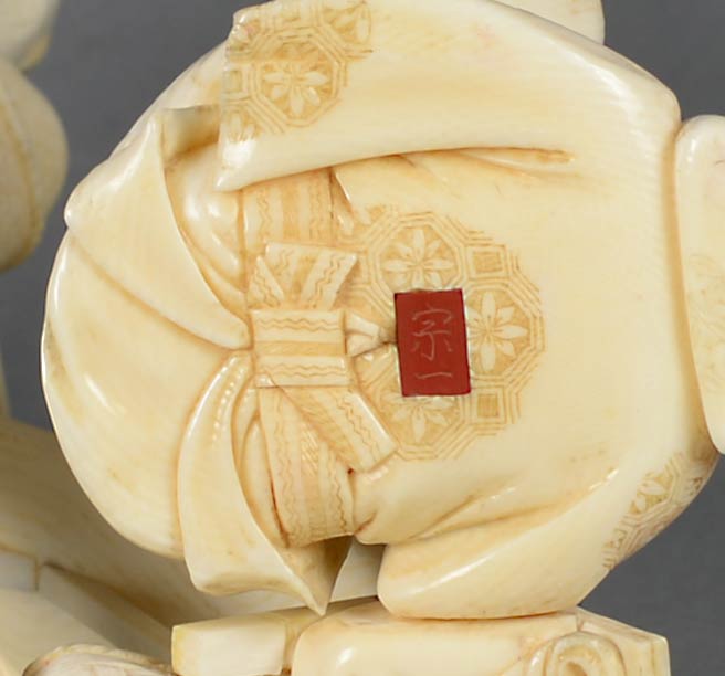 SteveSlyJapArt's tweet photo. Latest arrival at Steve Sly Japanese art - https://t.co/uXWg7nO4Pz -
#Meijiperiod #Meiji #Ivory #Okimono #Japaneseworksofart #Steveslyjapaneseart #Drunkmen #Drinking #Drunk #antiques #Japaneseantique #Japan #Stevesly https://t.co/UhOMqPI4QA
