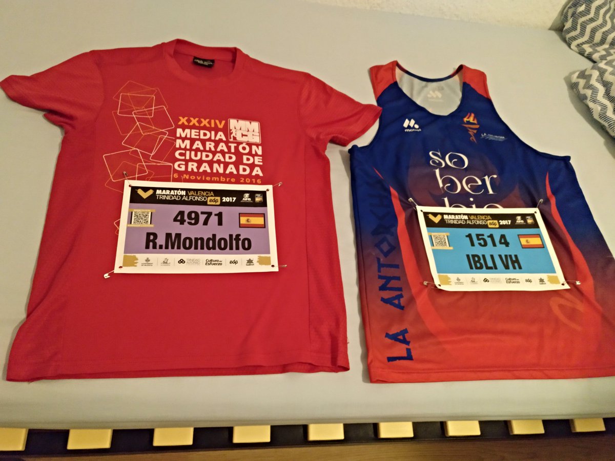 Rodolfomondolf's tweet photo. En plano cansa menos, ¿Eh @iblioficial ? #MaratonValencia  https://t.co/Y8dsELZidJ vía @relivecc @maratonvalencia https://t.co/ZpN3peyZJo
