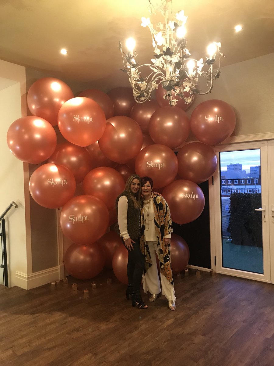 Great night last night <a href="/ShanklyHotel/">Shankly Hotel</a>    Liverpool. Thanks so much to <a href="/weareskulpt/">Skulpt</a> for a wonderful night 💋😍🥂