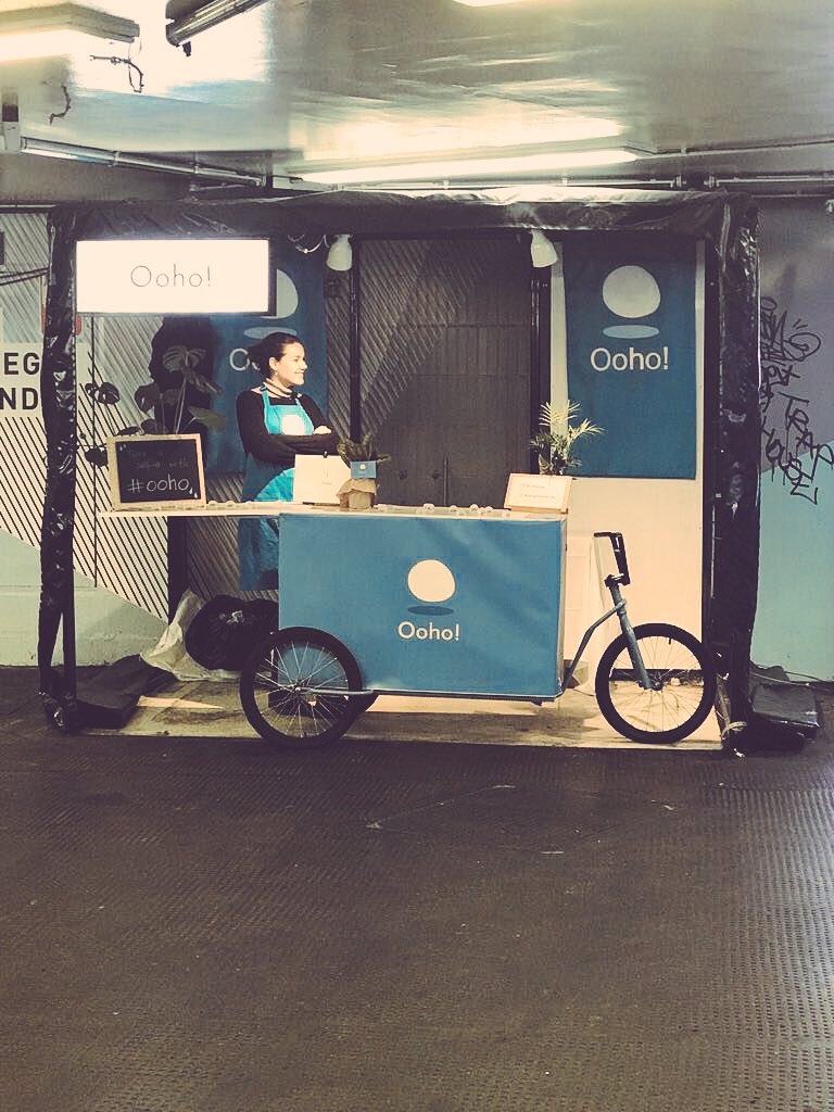 Great to see one of our #CircularSMEs at Old Street station! <a href="/OohoWater/">Ooho Water</a>