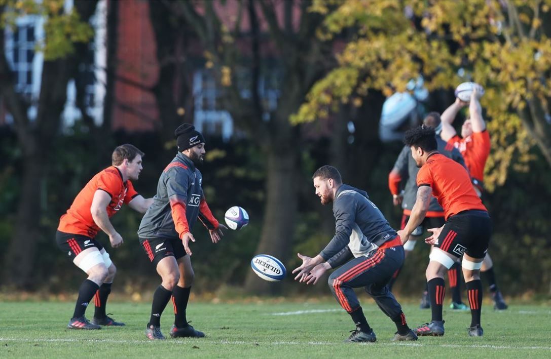 worldrugbyshop's tweet photo. "Nobody gets to be good at something without effort, no matter what your aptitude is." - Angela Duckworth

#MondayMotivation #WorldRugbyShop #AllBlacks https://t.co/E0i6XdGfE4